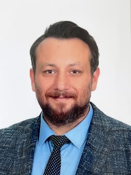 Opr. Dr. Murat Ayata